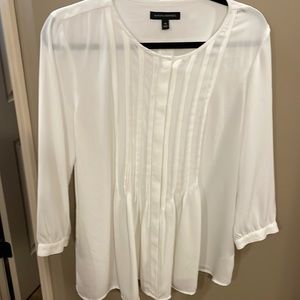 Banana Republic Women’s Button Down Blouse